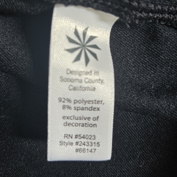 Athleta Running Wild Taped Half Zip Pullover Black Size Large - Picture 7 of 8